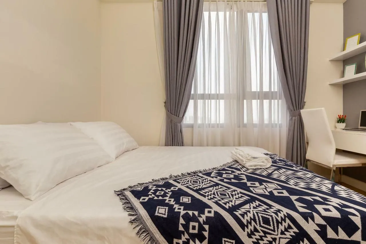 Ellie Hotel Ho Chi Minh City 0*,  Vietnam